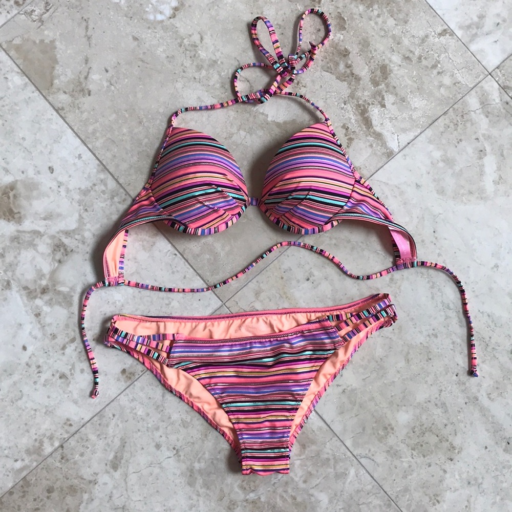 Victoria’s Secret bikini nwot